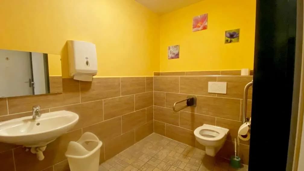 Gewerbeimmobilie mieten in Mistelbach – 430 m², € 2.460 – Bild 20 von 63