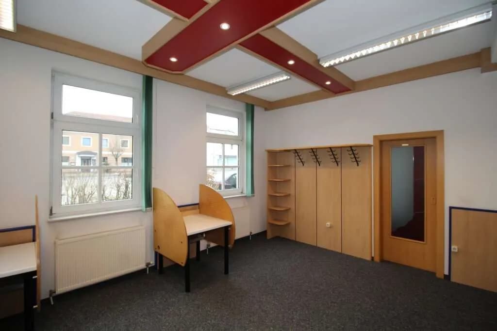 3-Zimmer-Gewerbeimmobilie mieten in Freistadt – 103 m², € 975 – Bild 6 von 11