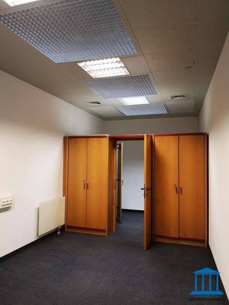 Gewerbeimmobilie mieten in Wiener Neustadt – 49 m², € 302 – Bild 7 von 11
