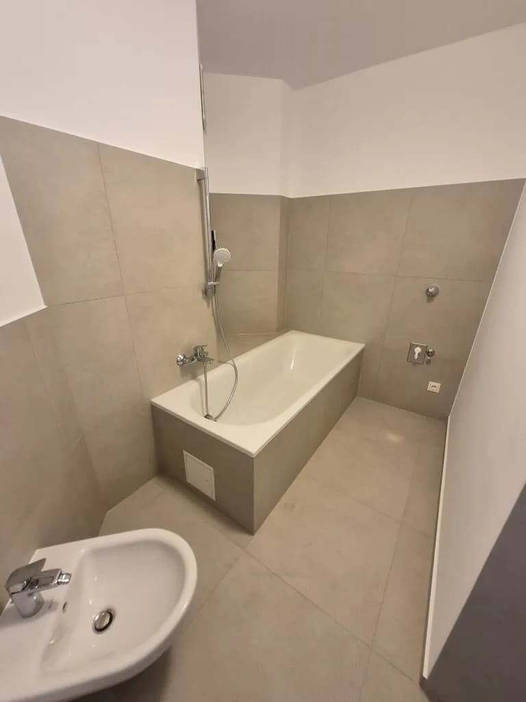 4-Zimmer-Wohnung mieten in Wien – 169 m², € 2.480 – Bild 13 von 34