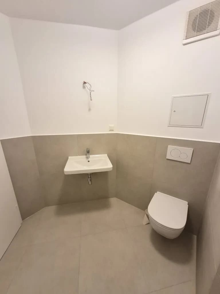 4-Zimmer-Wohnung mieten in Wien – 169 m², € 2.480 – Bild 26 von 34