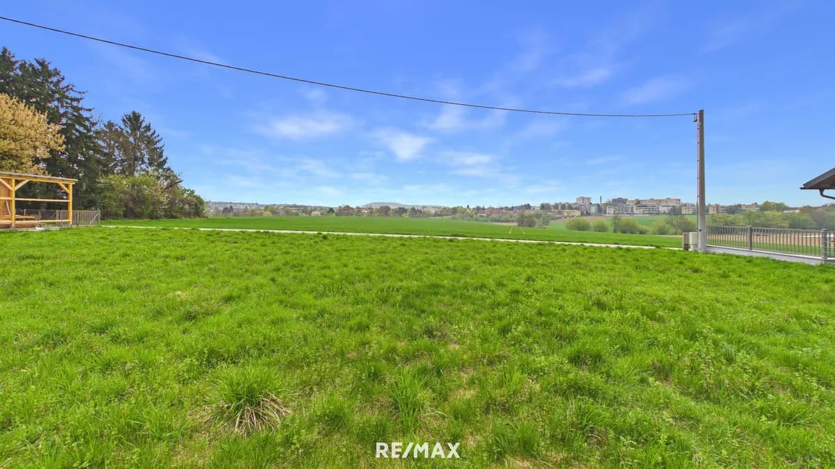 Grundstück kaufen in Linz Land – 2 187 m², € 1.749.600 – Bild 2 von 5
