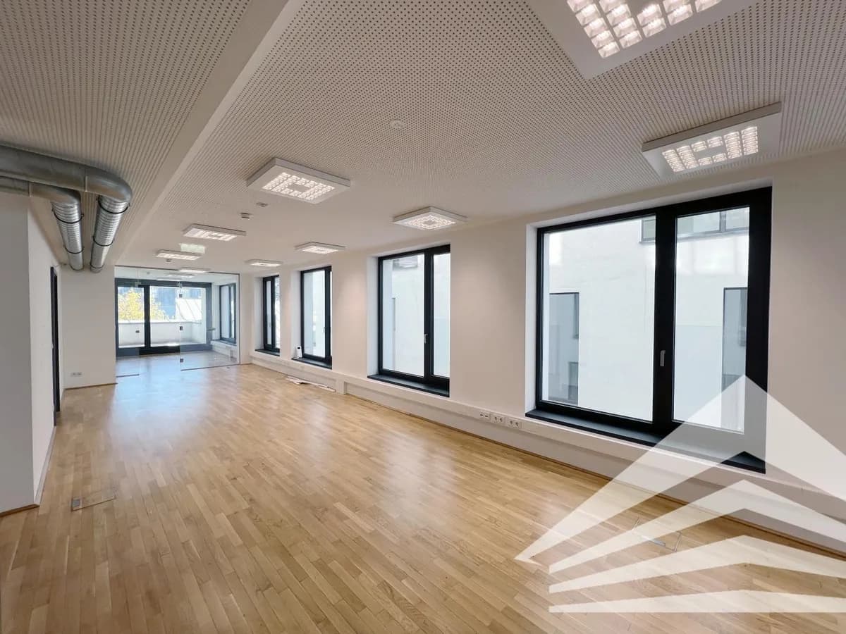 4-Zimmer-Gewerbeimmobilie mieten in Linz – 245 m², € 5.819