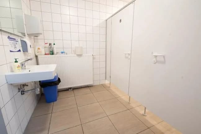 Gewerbeimmobilie mieten in Wels – 632 m², € 7.280 – Bild 14 von 22