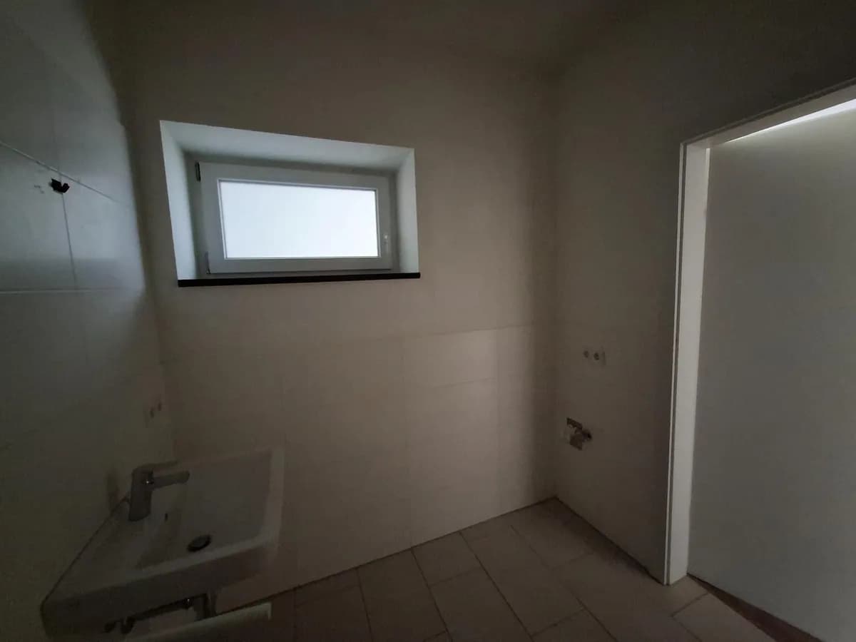 2-Zimmer-Wohnung mieten in Wels – 60,83 m², € 930 – Bild 10 von 11