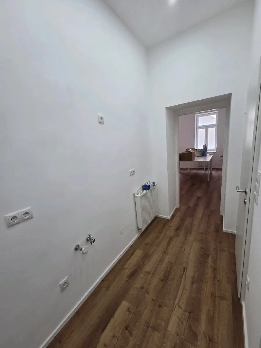 2-Zimmer-Gewerbeimmobilie mieten in Wien – 50 m², € 828 – Bild 7 von 9