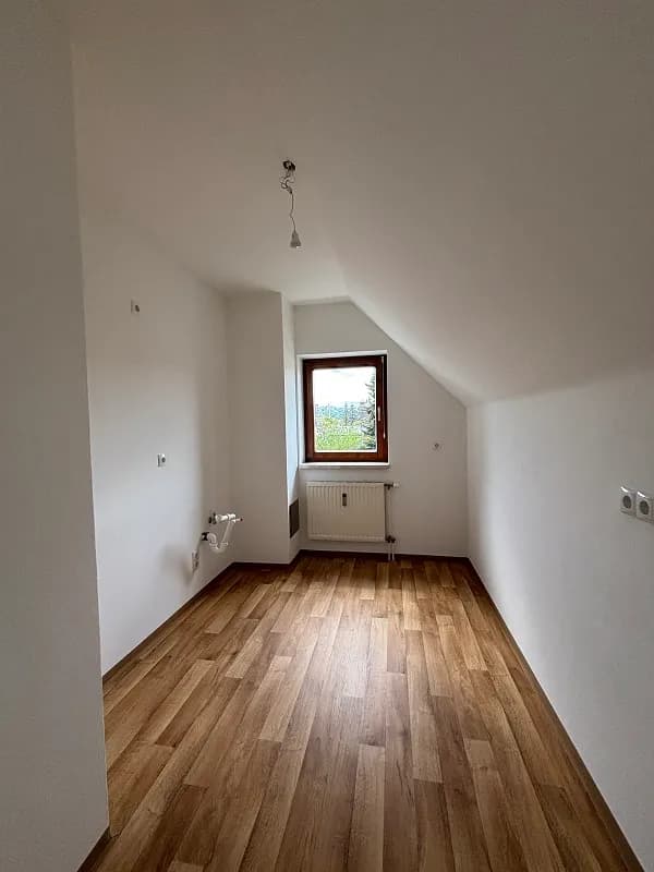 2-Zimmer-Wohnung mieten in Leibnitz – 67 m², € 380 – Bild 5 von 11