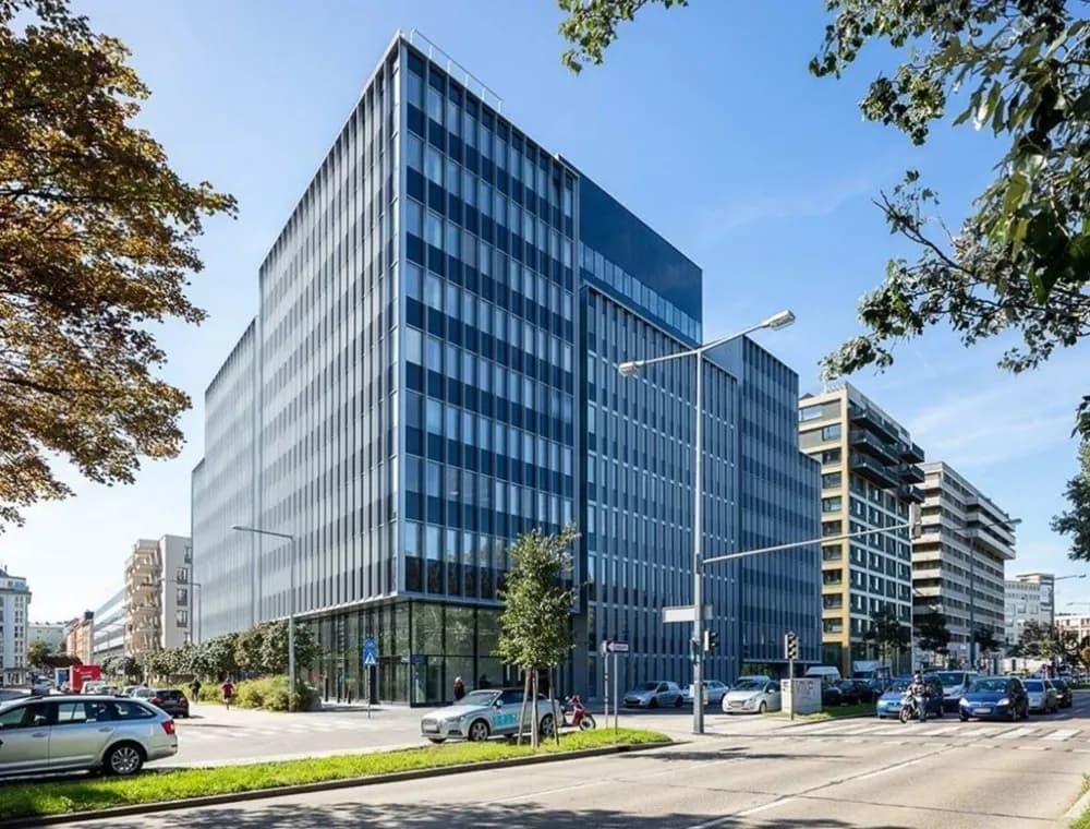 Gewerbeimmobilie mieten in Wien – 1 104 m², € 17