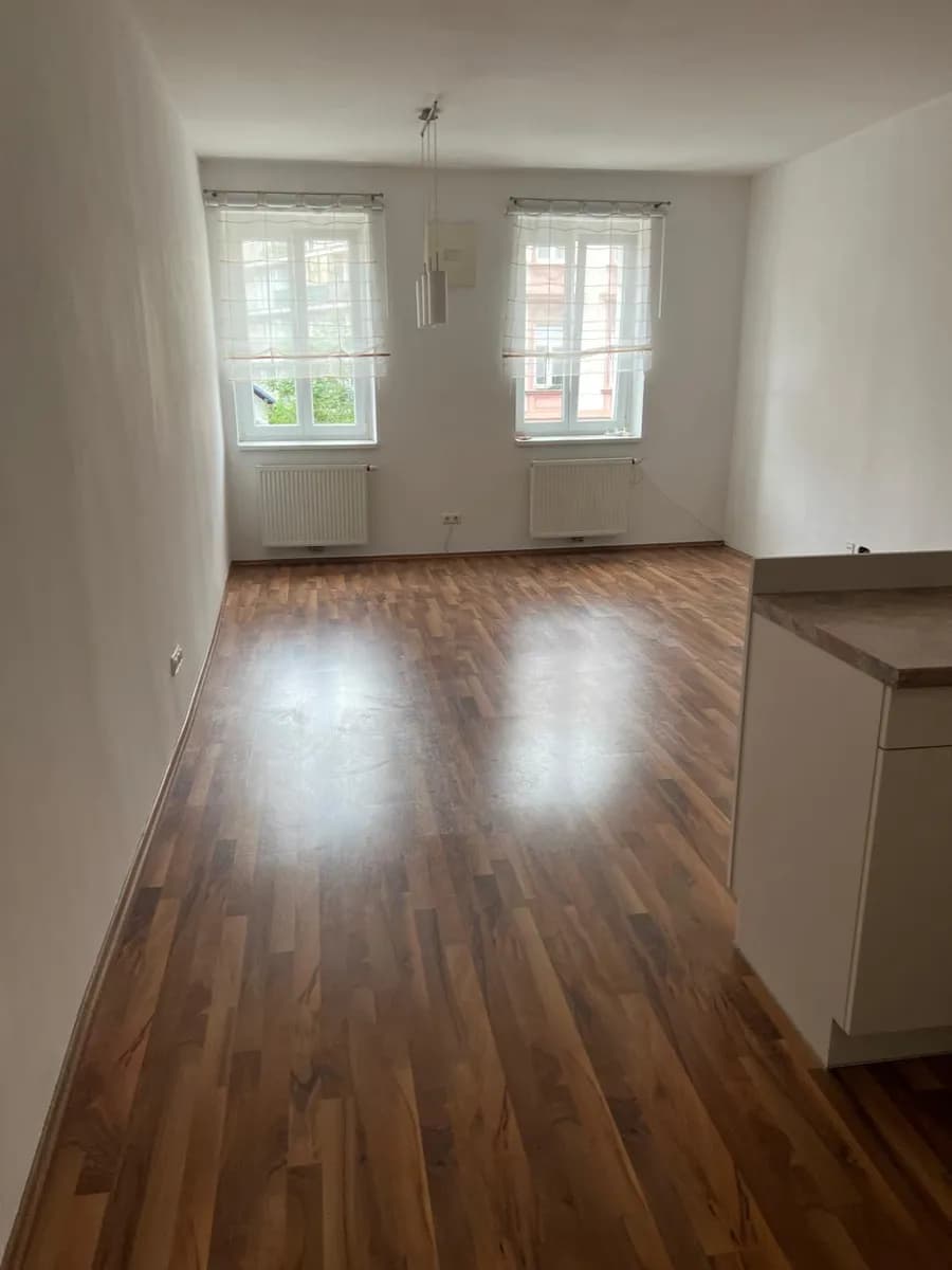 Wohnung mieten in Linz – 90 m², € 911 – Bild 3 von 8