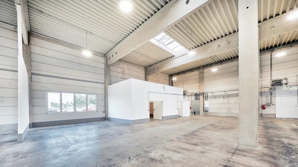 Gewerbeimmobilie mieten in Wien – 850 m², € 11.600 – Bild 3 von 12
