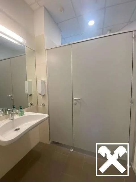 8-Zimmer-Gewerbeimmobilie kaufen in Wiener Neustadt Land – 228 m², € 850.000 – Bild 11 von 19