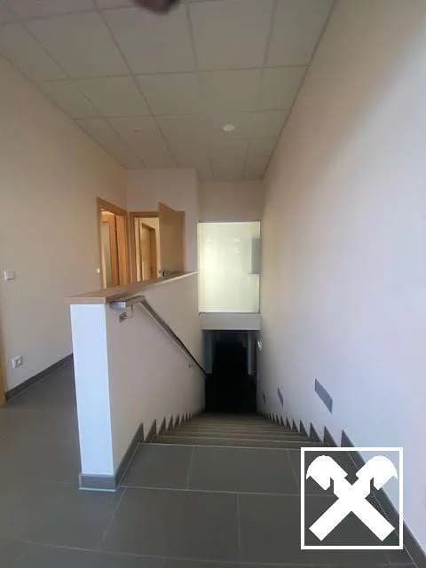 8-Zimmer-Gewerbeimmobilie kaufen in Wiener Neustadt Land – 228 m², € 850.000 – Bild 13 von 19