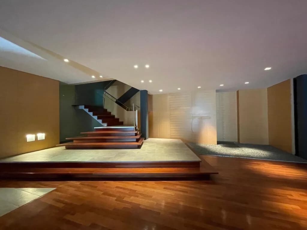 Gewerbeimmobilie mieten in Wien – 608 m² – Bild 3 von 9