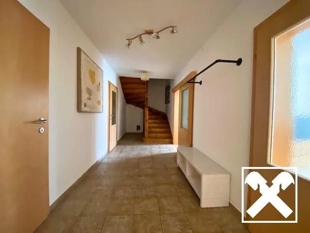 Immobilie kaufen in Wiener Neustadt – 435 m², € 890.000 – Bild 12 von 23