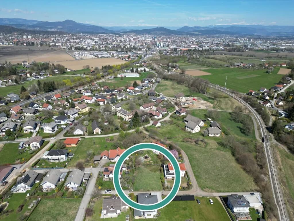 Grundstück kaufen in Klagenfurt – 775 m², € 215.000 – Bild 1 von 13