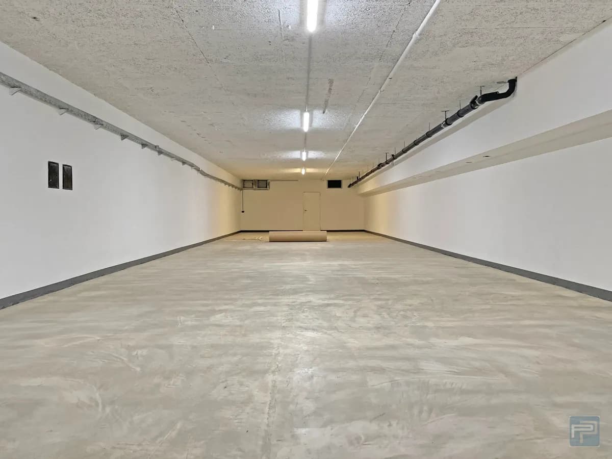 2-Zimmer-Gewerbeimmobilie mieten in Wien – 227 m², € 2.142 – Bild 3 von 7