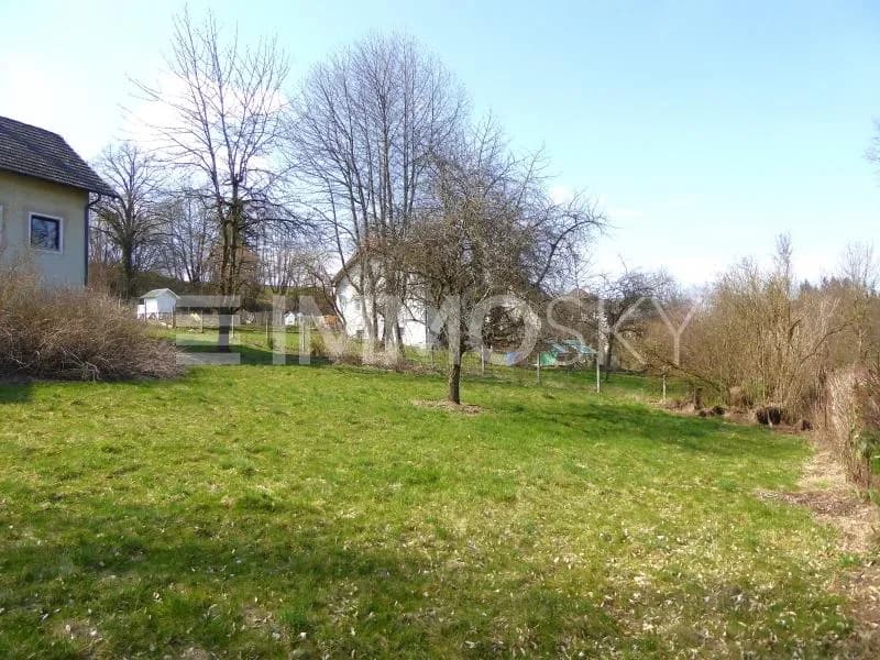 Grundstück kaufen in Wels-Land – 700 m², € 199.900