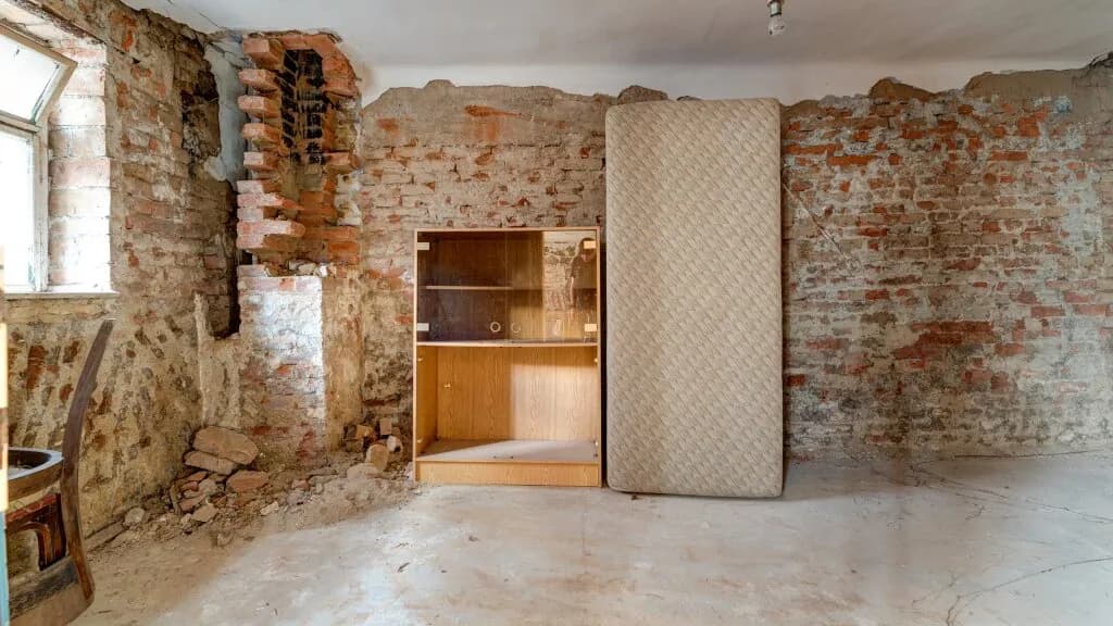 Haus kaufen in Mistelbach – 68 m², € 45.000 – Bild 9 von 13