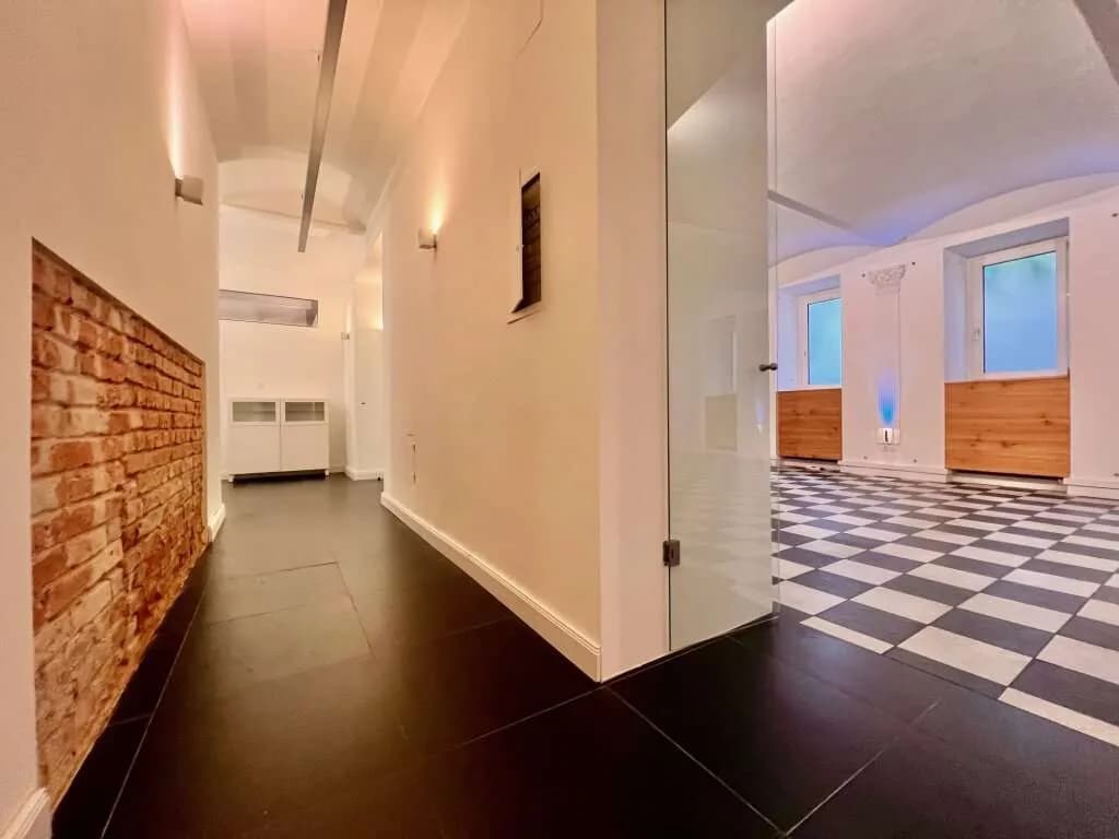 Gewerbeimmobilie mieten in Wien – 170 m², € 1.864