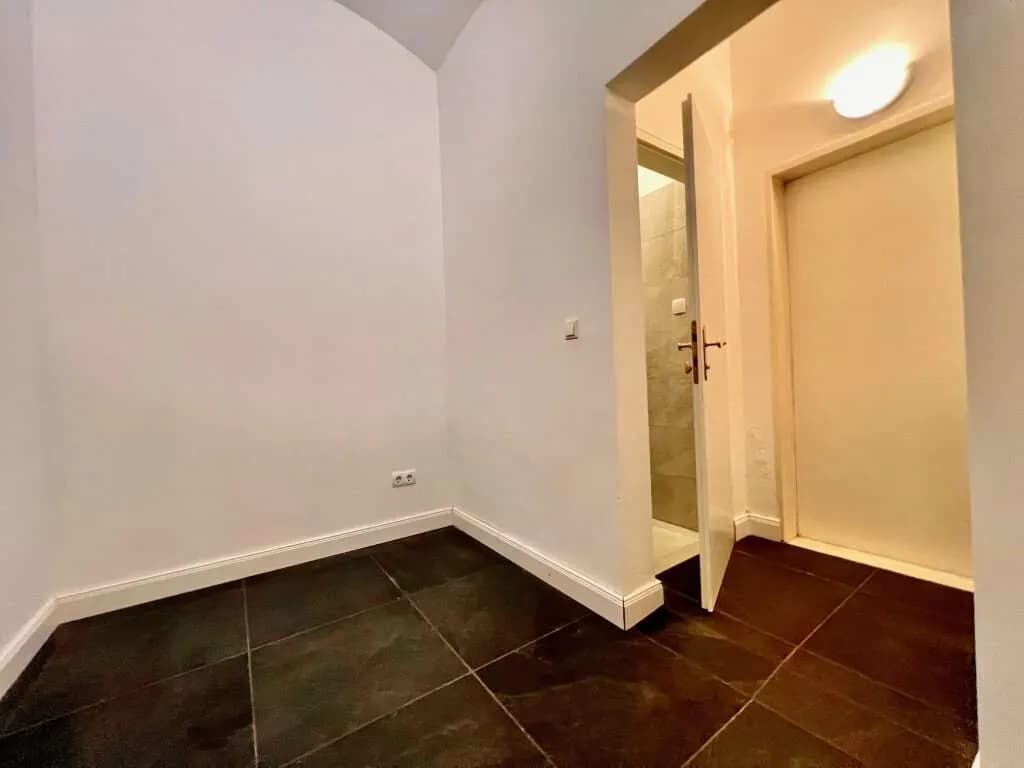 Gewerbeimmobilie mieten in Wien – 170 m², € 1.864 – Bild 20 von 23