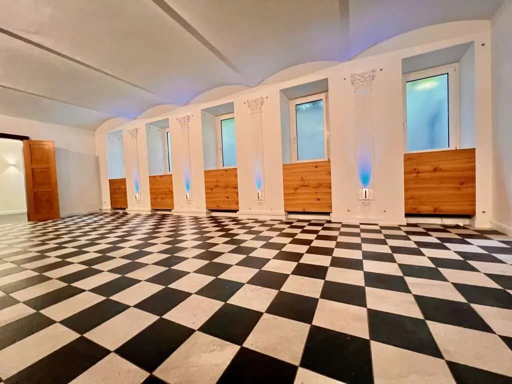 Gewerbeimmobilie kaufen in Wien – 170 m², € 599.000