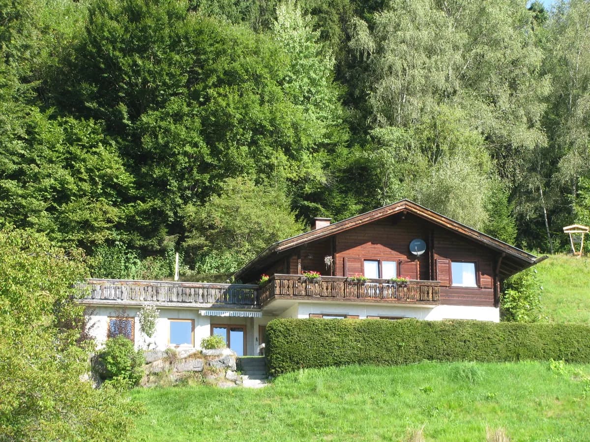 6-Zimmer-Wohnung mieten in Hermagor – 100 m², € 700