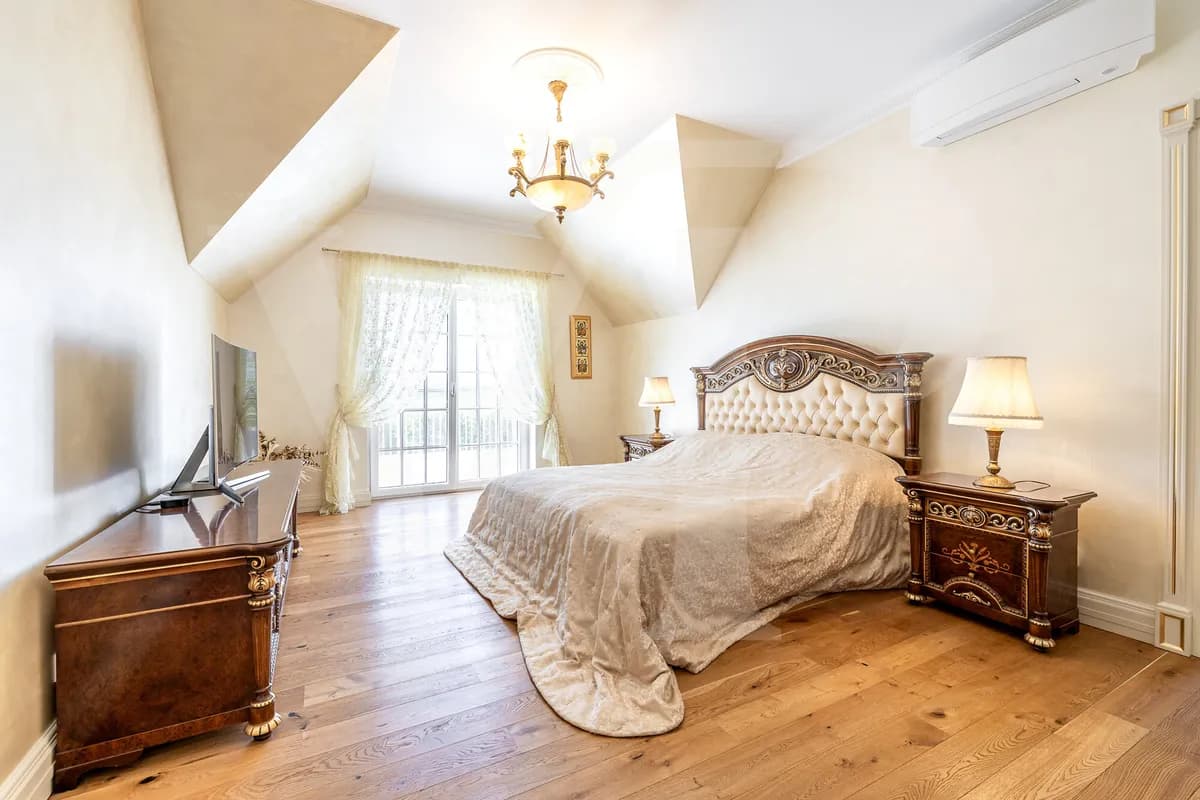 5-Zimmer-Immobilie kaufen in Baden – 347 m², € 3.950.000 – Bild 12 von 15