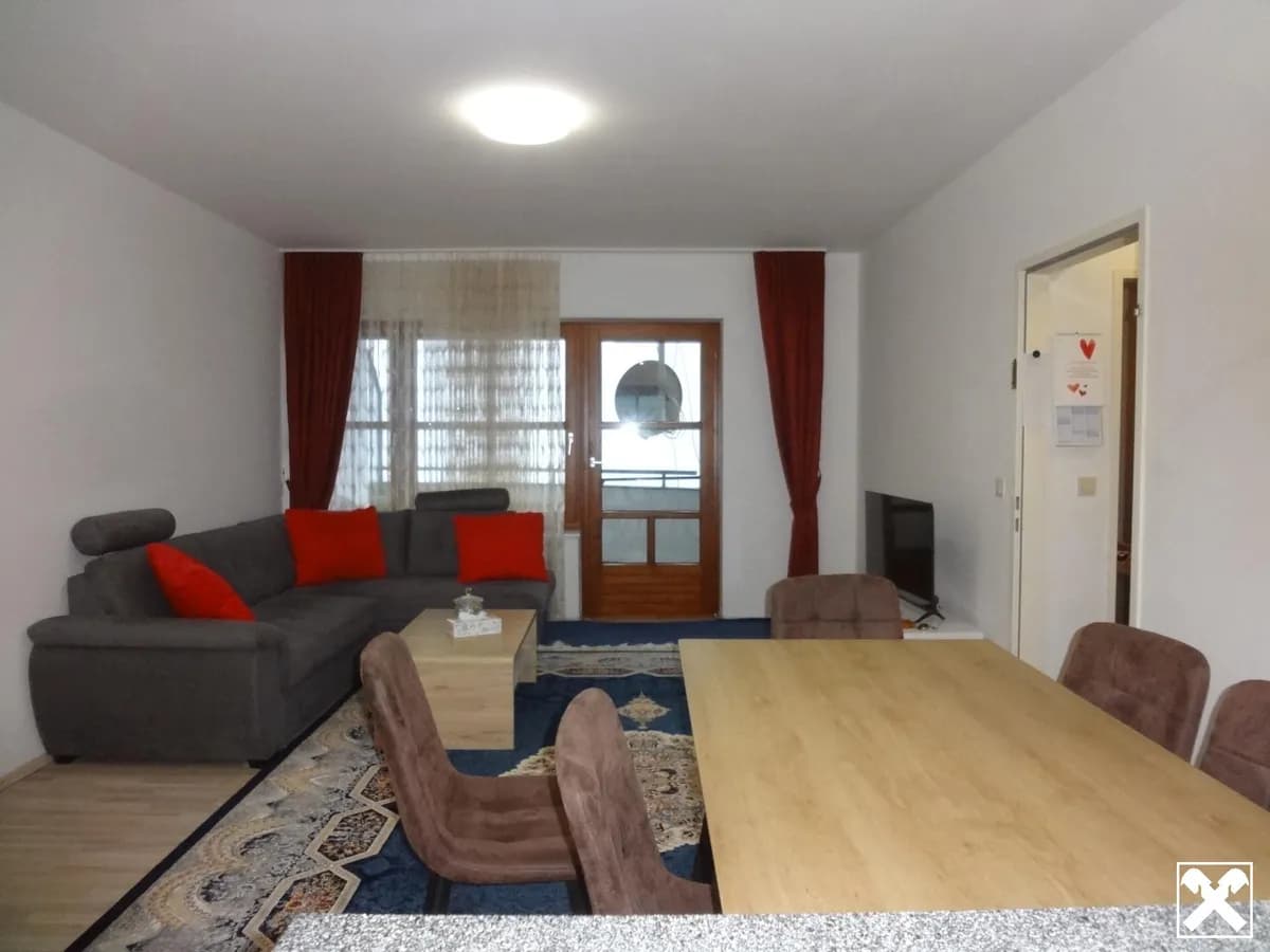 3-Zimmer-Wohnung mieten in Neunkirchen – 81,38 m², € 699