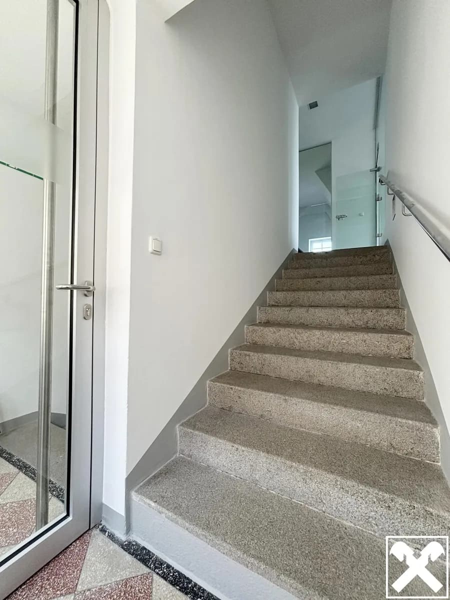 3-Zimmer-Gewerbeimmobilie mieten in Wels – 163 m², € 1.957 – Bild 9 von 10