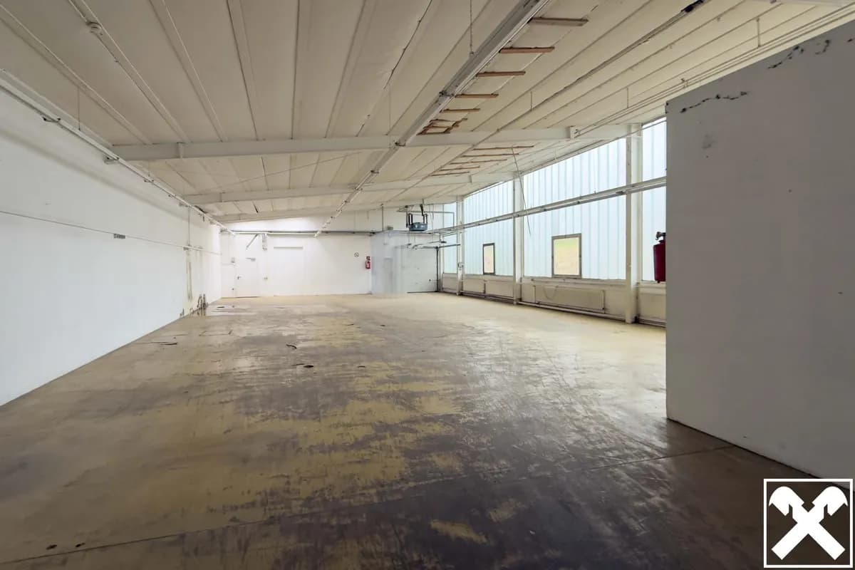 Immobilie mieten in Vöcklabruck – 5 478 m², € 22.186 – Bild 3 von 9
