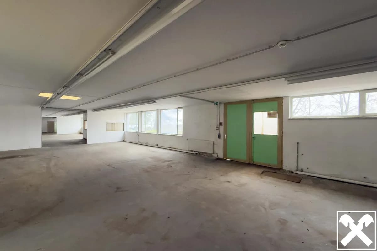 Immobilie mieten in Vöcklabruck – 5 478 m², € 22.186 – Bild 6 von 9
