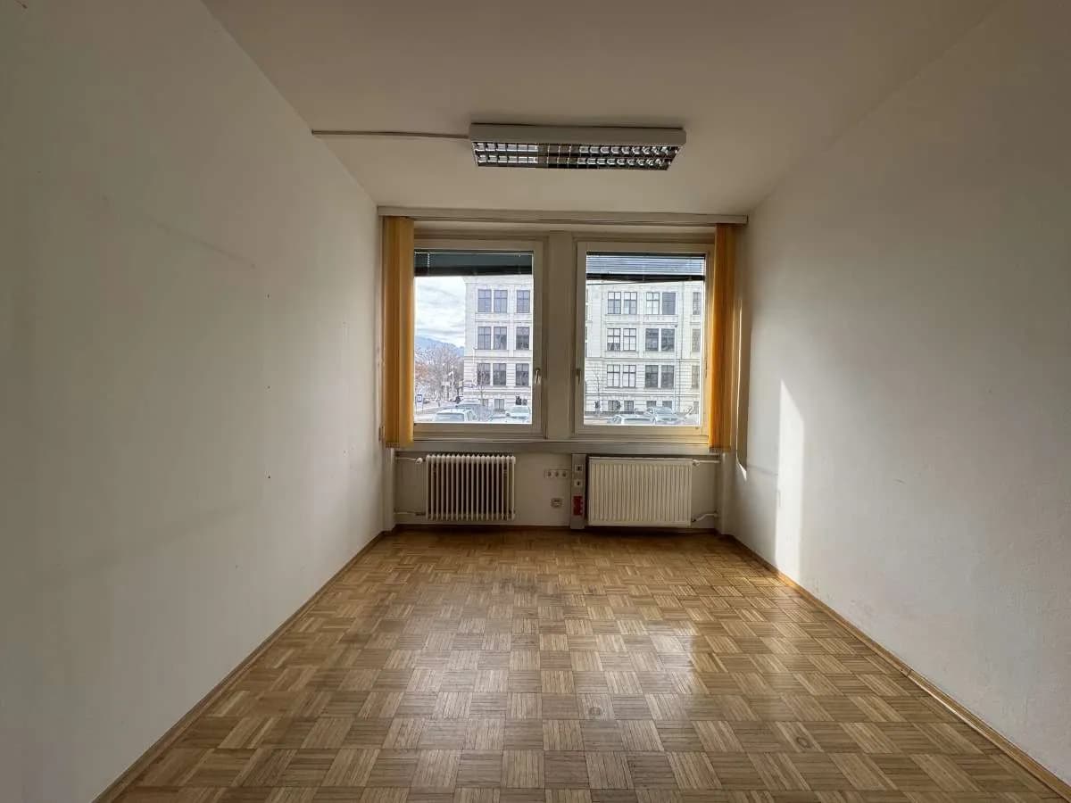 7-Zimmer-Gewerbeimmobilie mieten in Leoben – 245 m², € 2.034 – Bild 6 von 16