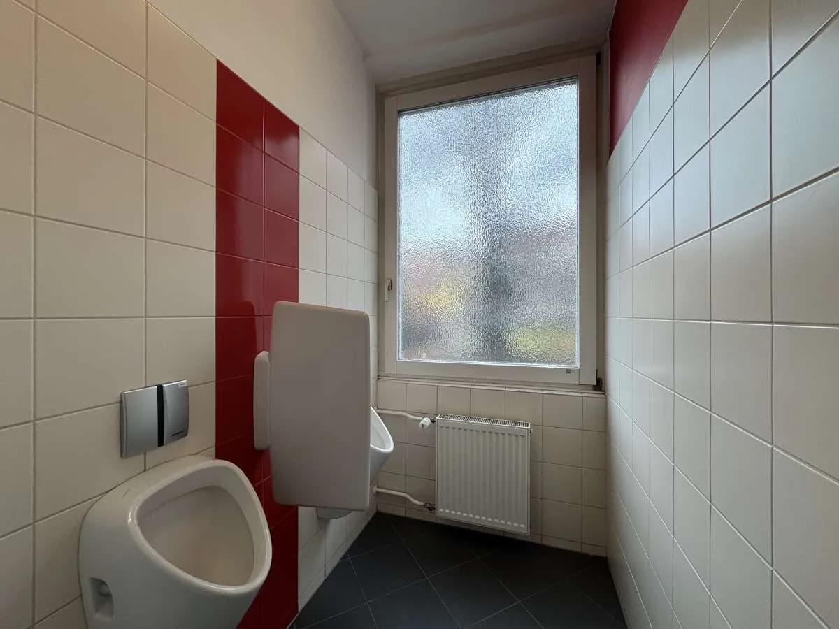 7-Zimmer-Gewerbeimmobilie mieten in Leoben – 245 m², € 2.034 – Bild 15 von 16