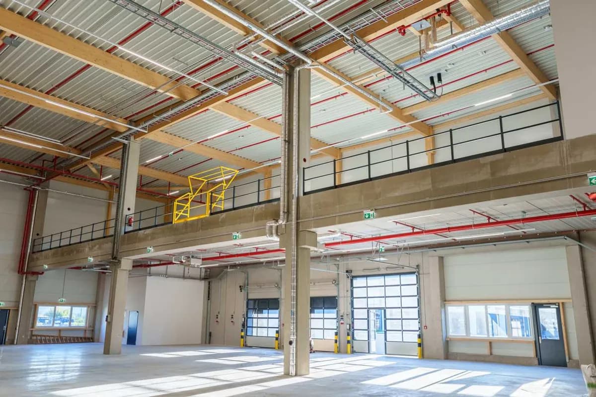 Gewerbeimmobilie mieten in Bruck an der Leitha – 15 994 m², € 7 – Bild 7 von 15