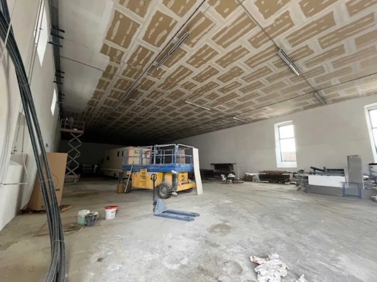 Gewerbeimmobilie mieten in Bruck an der Leitha – 4 000 m² – Bild 3 von 19