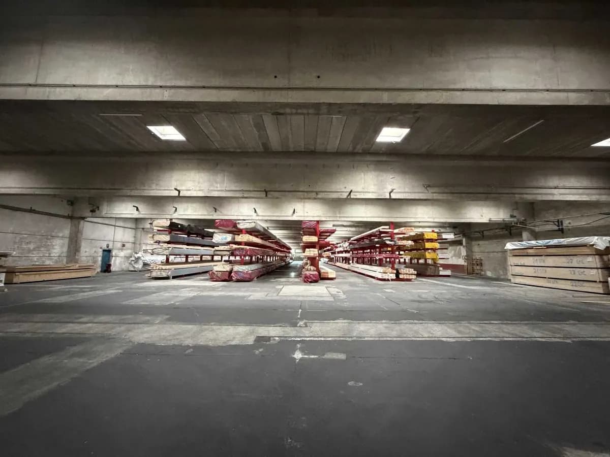 Gewerbeimmobilie mieten in Bruck an der Leitha – 2 000 m² – Bild 8 von 19