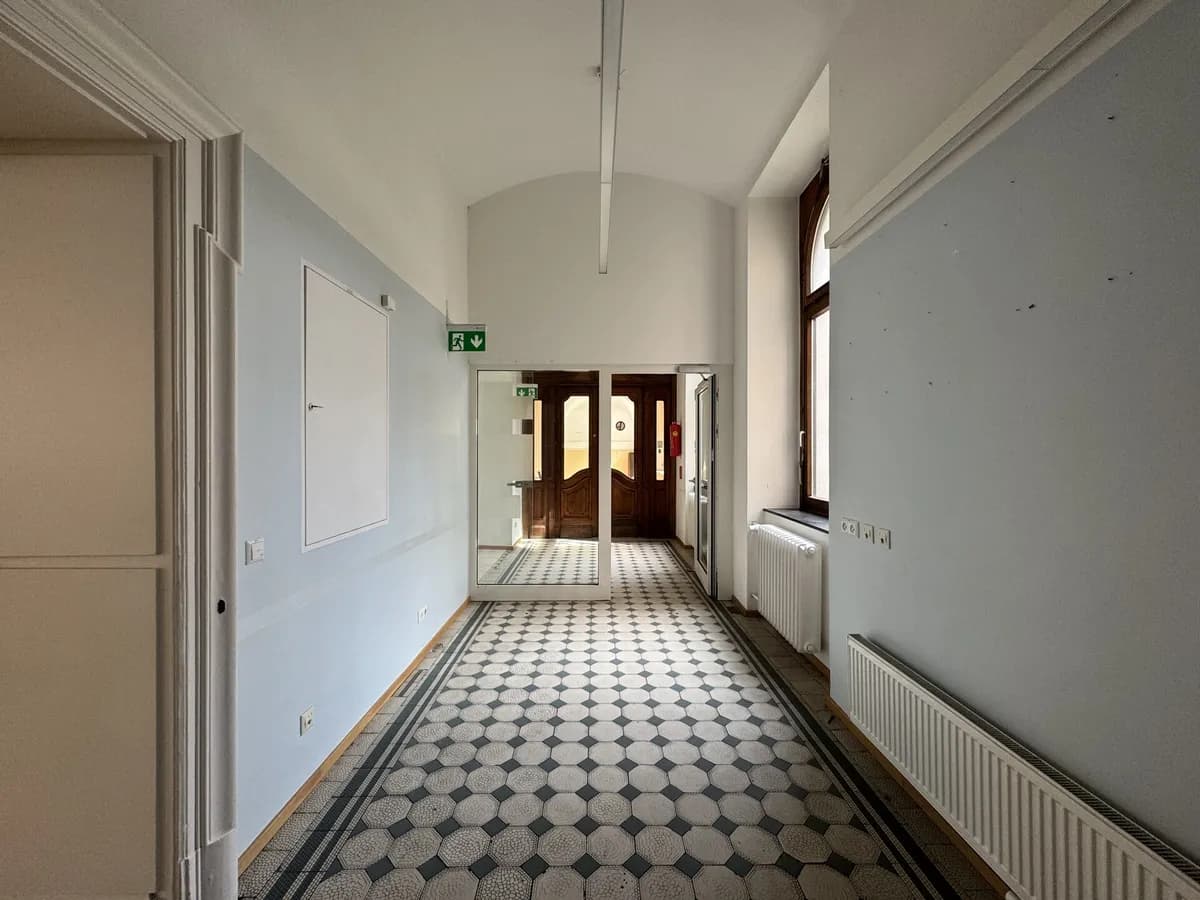 4-Zimmer-Gewerbeimmobilie mieten in Graz – 233 m², € 3.112 – Bild 9 von 18