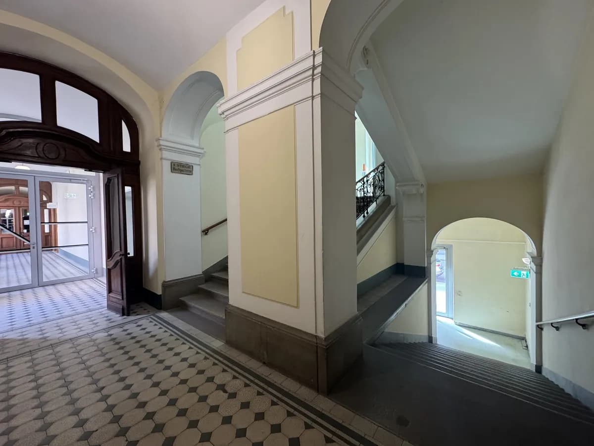 4-Zimmer-Gewerbeimmobilie mieten in Graz – 233 m², € 3.112 – Bild 11 von 18