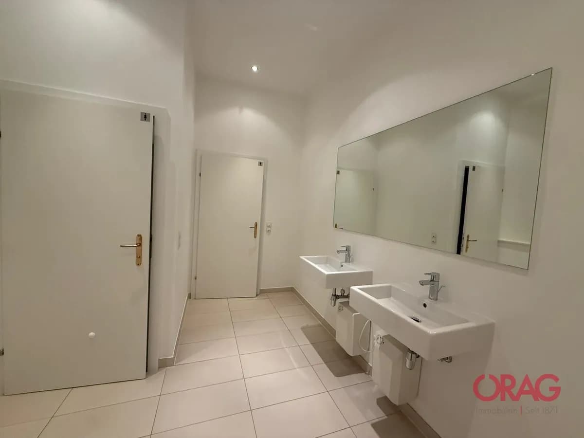 Gewerbeimmobilie mieten in Wien – 204 m², € 18 – Bild 10 von 13