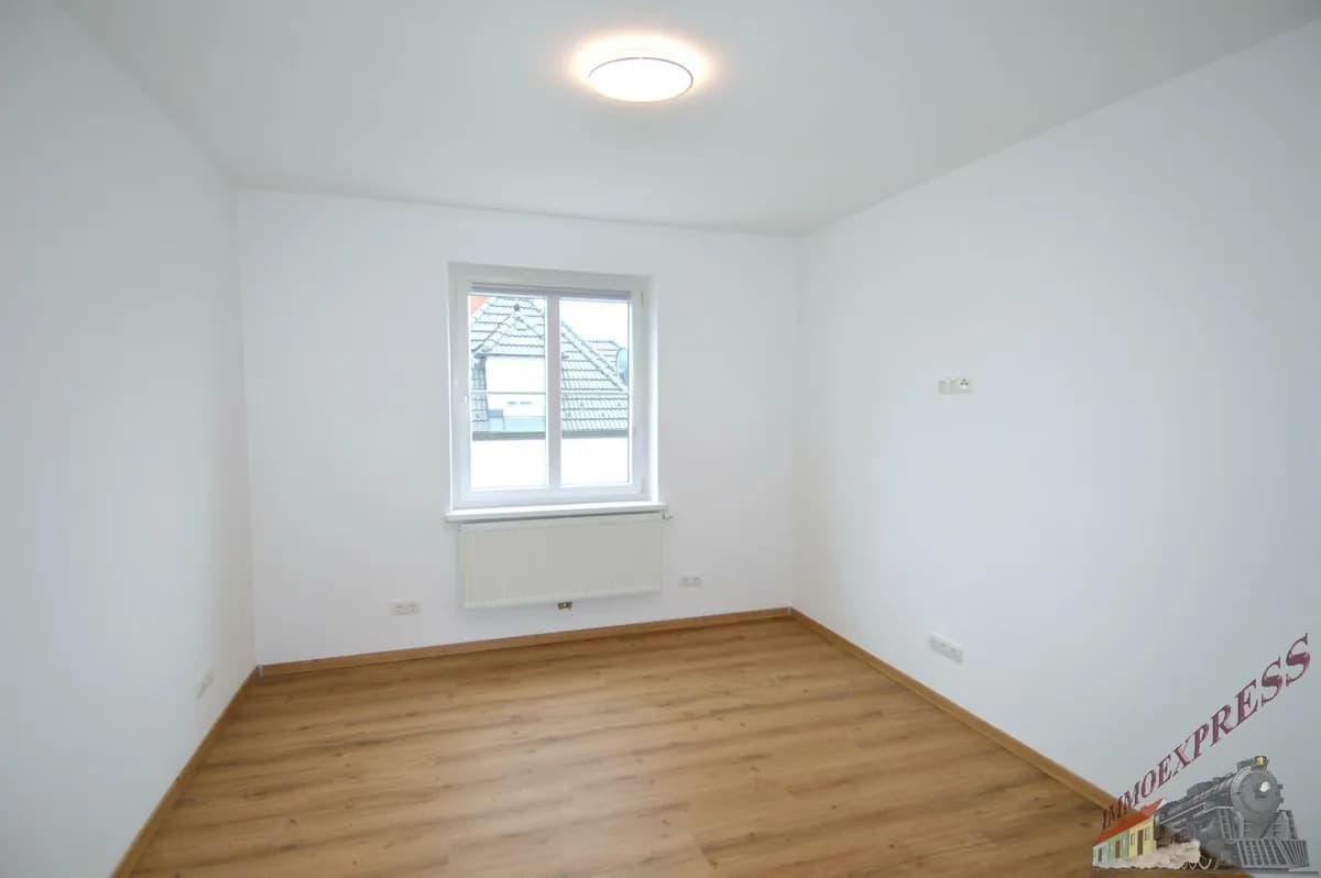 Gewerbeimmobilie kaufen in Wiener Neustadt – 340 m², € 849.000 – Bild 4 von 29