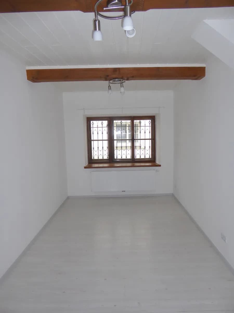 2-Zimmer-Wohnung mieten in Steyr – 64 m², € 558 – Bild 3 von 5