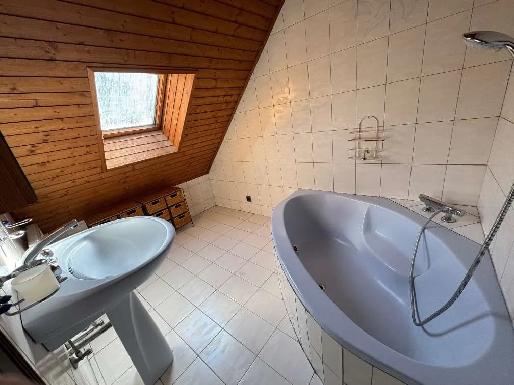 10-Zimmer-Gewerbeimmobilie kaufen in Krems an der Donau – 370 m², € 129.900 – Bild 23 von 34