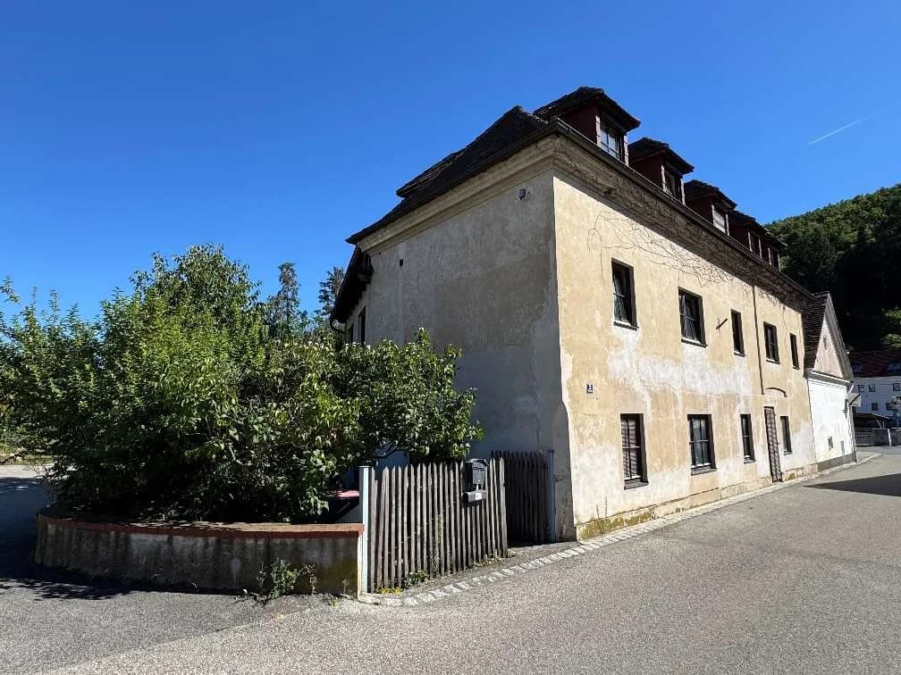 10-Zimmer-Gewerbeimmobilie kaufen in Krems an der Donau – 370 m², € 129.900 – Bild 34 von 34