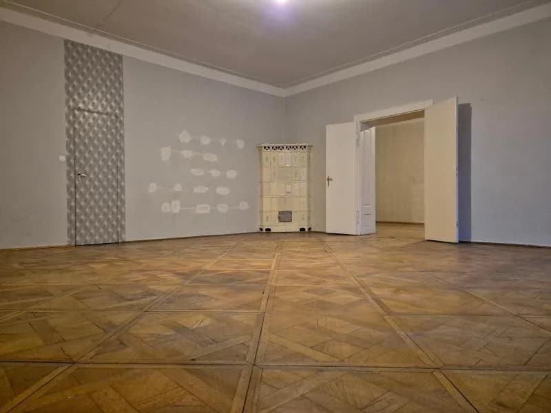 7-Zimmer-Gewerbeimmobilie mieten in Linz – 200 m², € 2.593 – Bild 2 von 16