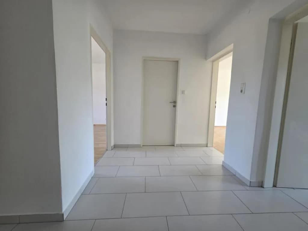2-Zimmer-Wohnung mieten in Wels – 60 m², € 790 – Bild 7 von 9