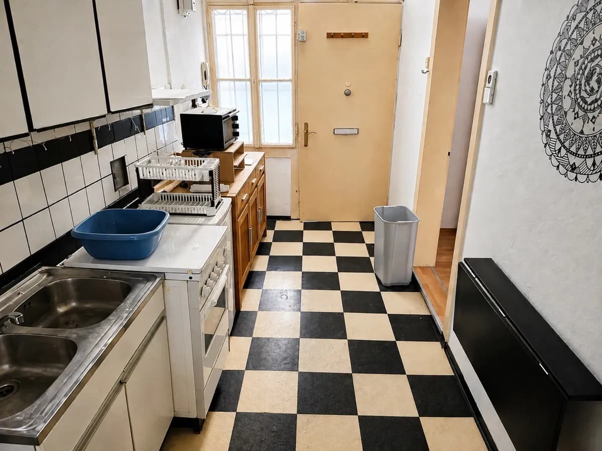 1-Zimmer-Wohnung mieten in Wien – 30 m², € 300 – Bild 2 von 4