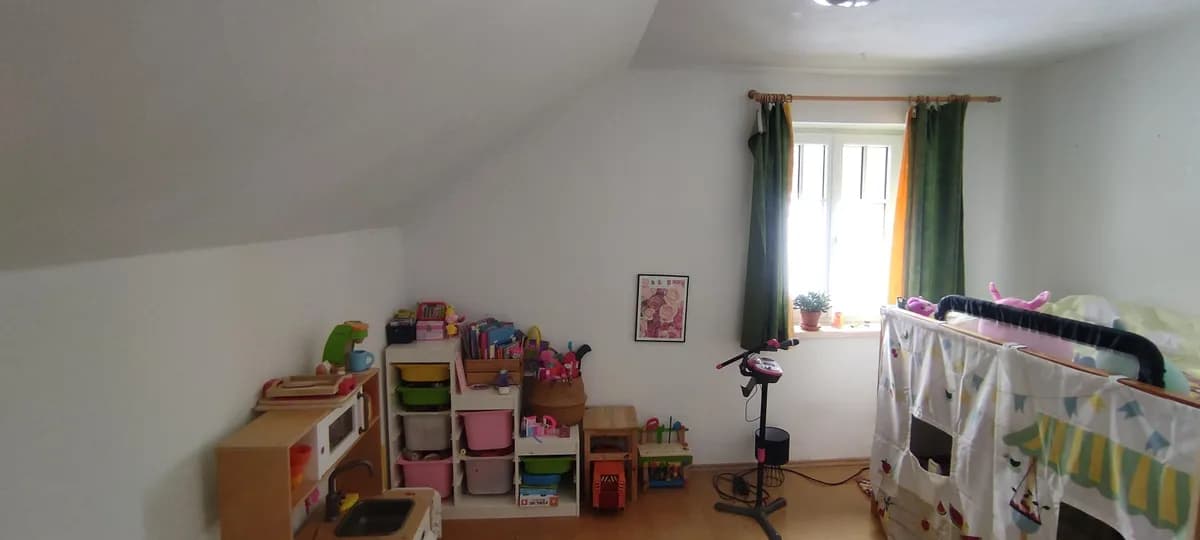 6-Zimmer-Haus mieten in Vöcklabruck – 150 m², € 1.780 – Bild 11 von 13
