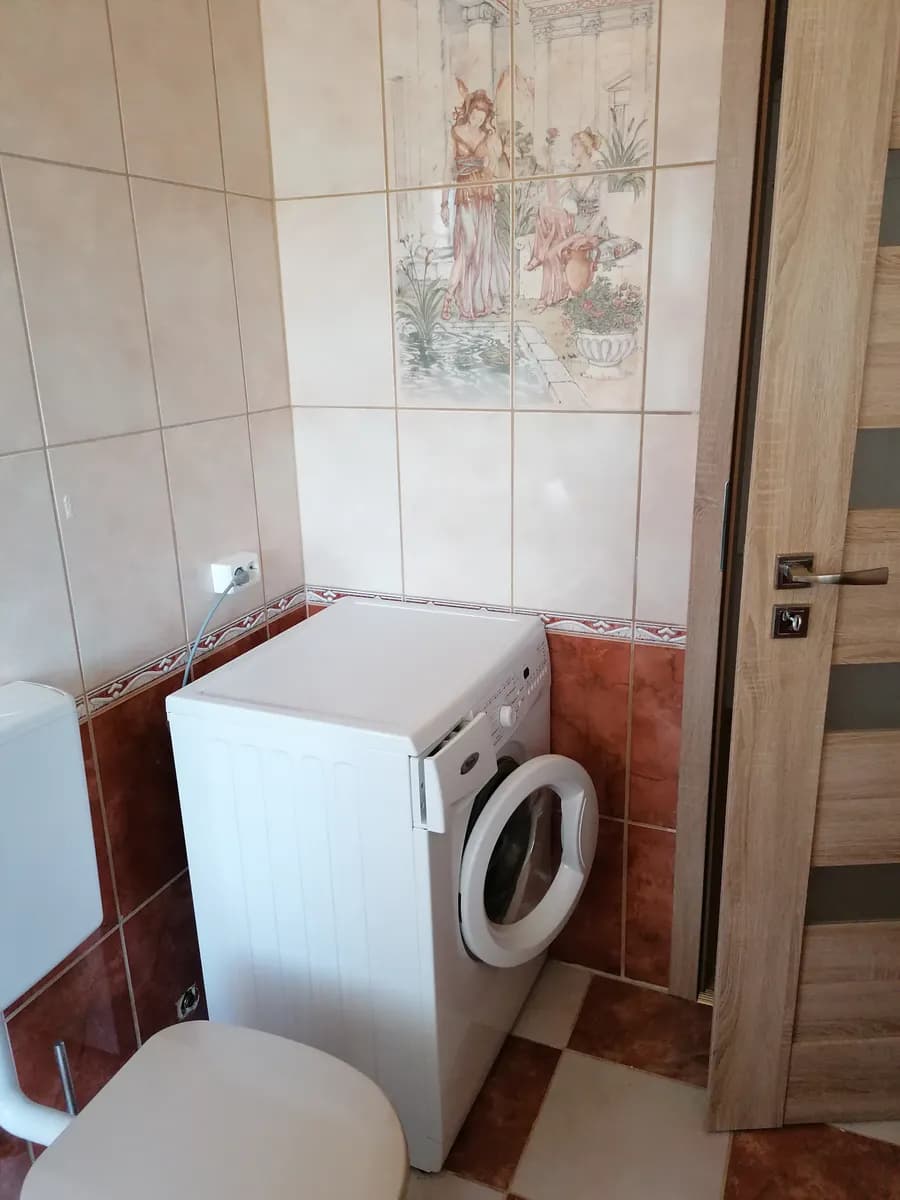 3-Zimmer-Wohnung kaufen in Neunkirchen – 58 m², € 110.200 – Bild 2 von 5