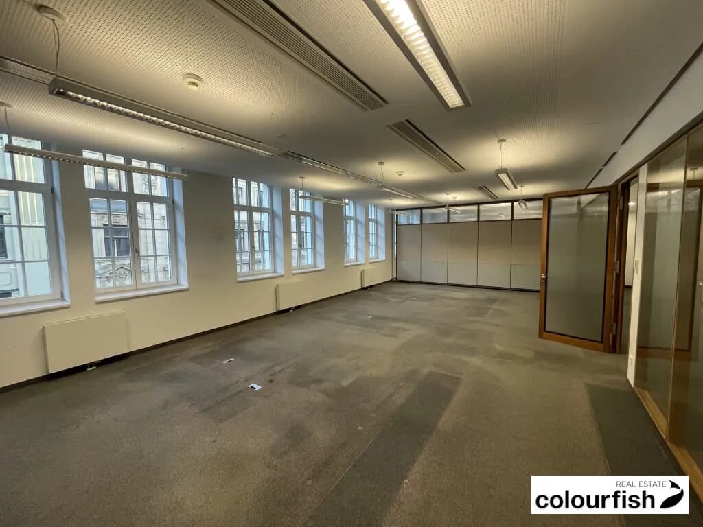 Gewerbeimmobilie mieten in Wien – 638 m², € 17.997