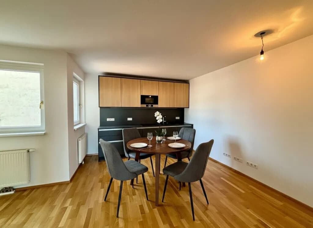 2-Zimmer-Gewerbeimmobilie mieten in Wien – 139 m², € 2.395 – Bild 2 von 22